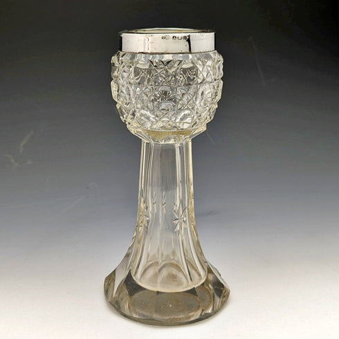 1910 年英國古董純銀裝飾切割玻璃花瓶 383 克 CC May & Sons